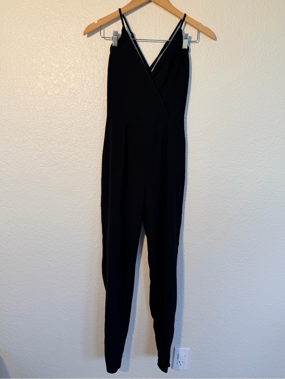 Vintage Mind Code Black Sleeveless V-Neck Jumpsuit